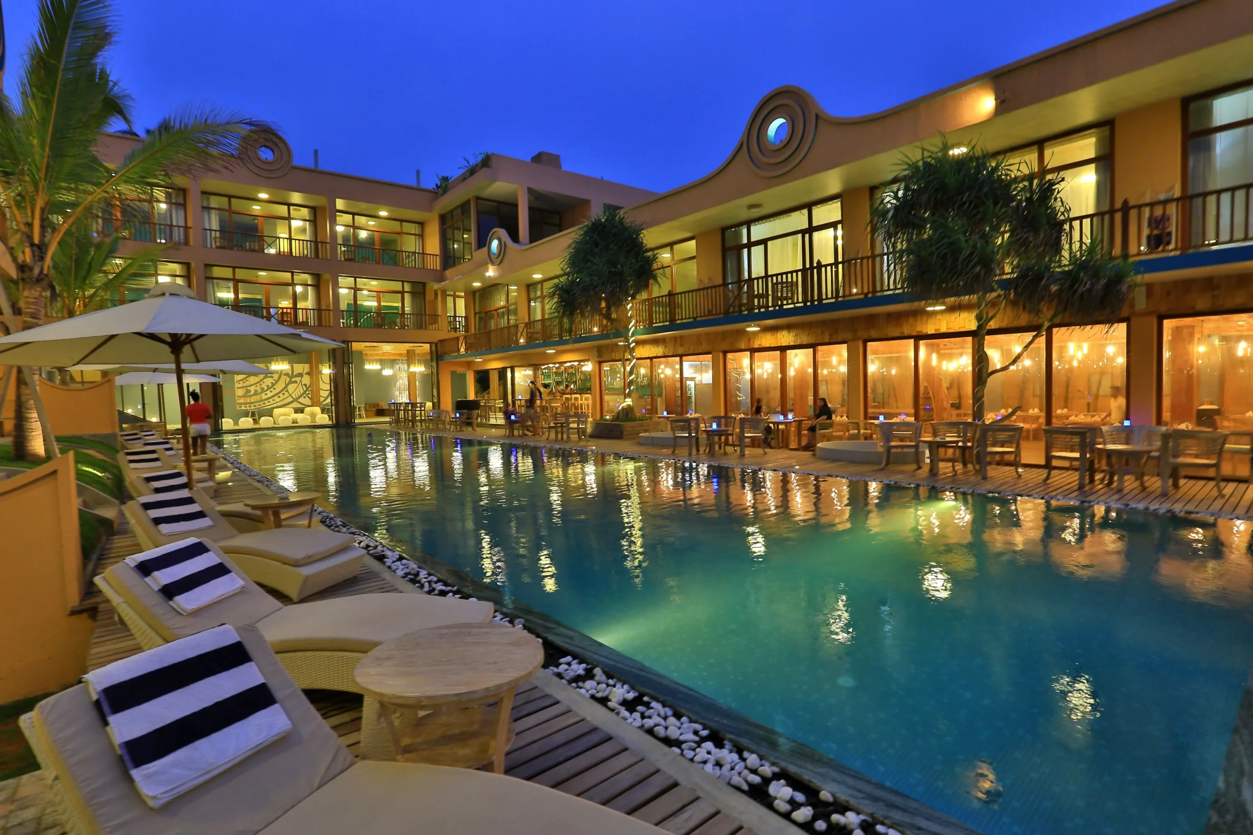 Day Pool
